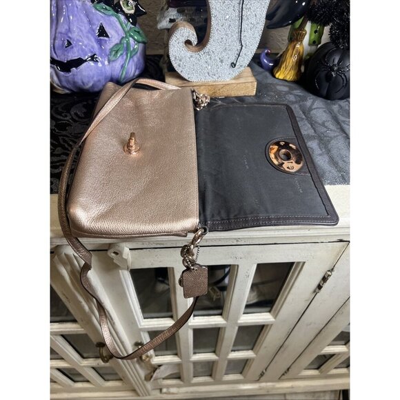 Coach Crosstown Chain Shoulder Bag Leather Pink Women Crossbody Purse Bag - Picture 11 of 15